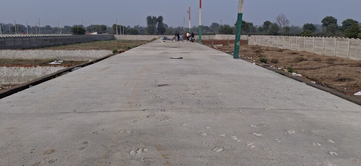 Exterior View, dhoom manikpur  100 Sq.Yd. Plot In Dhoom Manikpur Greater Noida 8016114