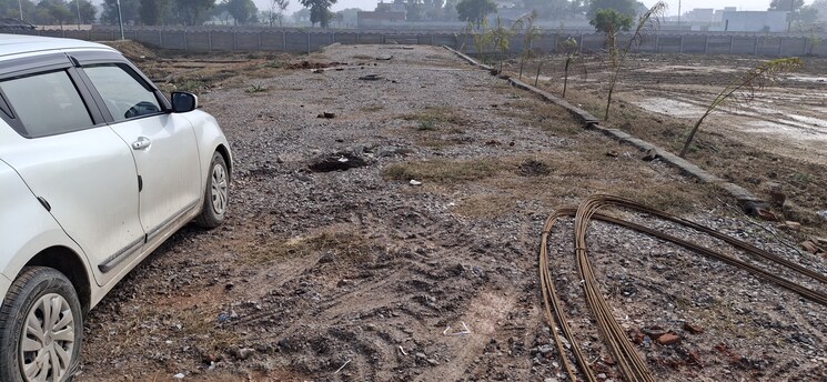 undefined, dhoom manikpur  50 Sq.Yd. Plot In Dhoom Manikpur Greater Noida 8016116