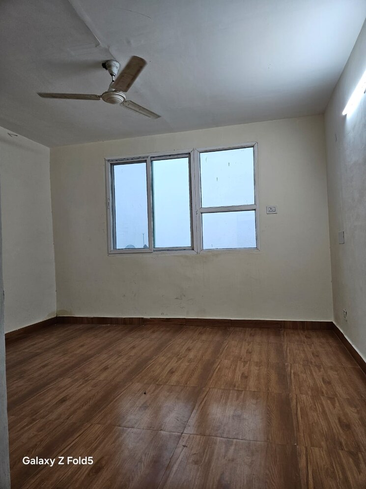 Room, amrapali-zodiac 4 Bedroom 2300 Sq.Ft. Penthouse In Sector 120 Noida 8016123