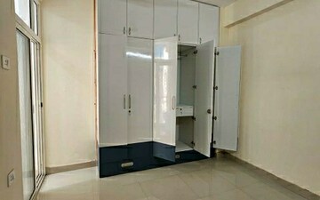 3.5 BHK Apartment For Rent in VVIP Mangal, Raj Nagar Extension