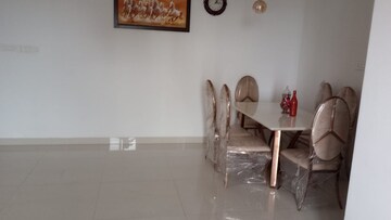 Furnished Amenities in 2.5 BHK Apartment at Omkar Signet, Malad East – for Rent