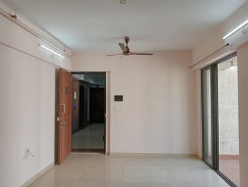 Room in 2 BHK Apartment at Lodha Palava City Lakeshore Greens, Dombivli East – for Rent