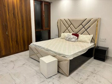 Bedroom in 4 BHK Builder Floor at Paryavaran Complex – for Rent