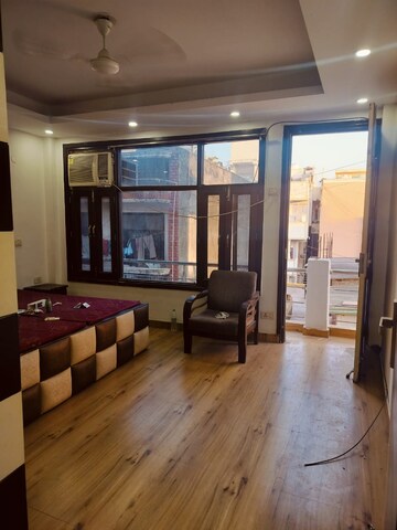 Living Room in 2 BHK Builder Floor at Paryavaran Complex – for Rent