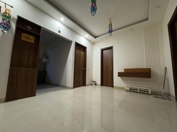 Room in 3 BHK Apartment at Allwin El Spazia, Sanauli – for Rent