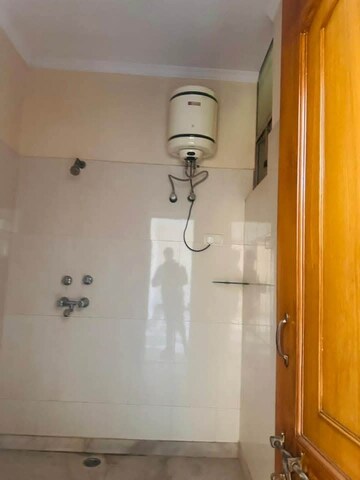 Master Bedroom in 2 BHK Builder Floor at Sector 15 ii – for Rent