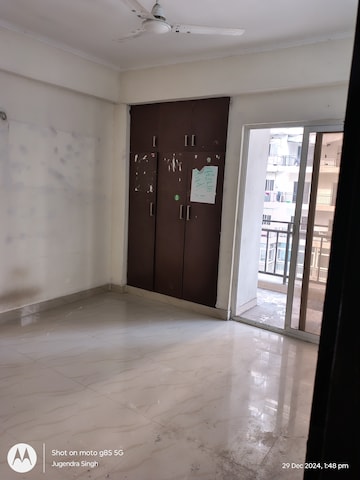 Kitchen in 1.5 BHK Apartment at Sector 82 – for Rent