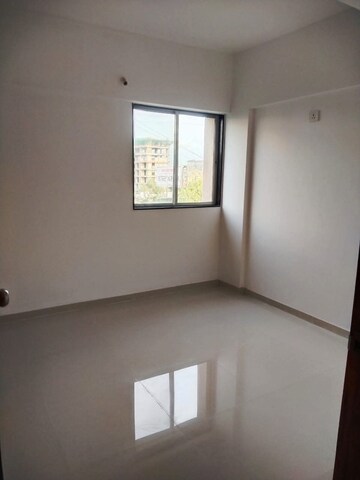 Room in 1 BHK Apartment at Gulmohar Parkview, Kharadi – for Rent