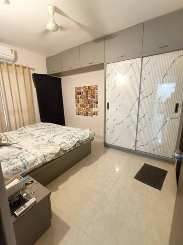 Bedroom in 2 BHK Apartment at Majestique Towers, Kharadi – for Rent