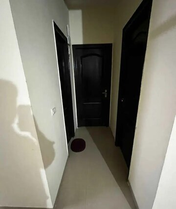 Building Lobby in 1 BHK Independent House at Aliganj – for Rent