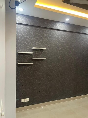 Furnished Amenities in 3 BHK Apartment at Ramprastha City The Atrium, Sector 37d – for Rent
