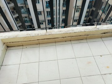 Balcony in 2 BHK Apartment at Amrapali Princely Estate, Sector 76 – for Rent