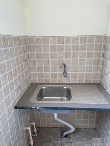 Bathroom in 3 BHK Apartment at Shriram Luxor, Hennur Road – for Rent