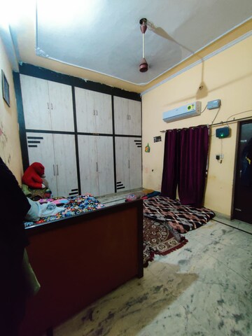 Bedroom in 2 BHK Builder Floor at Kookas – for Rent