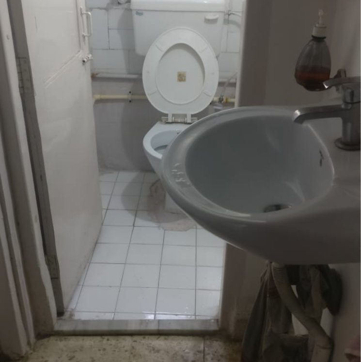 Bathroom, jeevan-sarita-chs 1 Bedroom 450 Sq.Ft. Apartment In Hanuman Road Mumbai 8016675