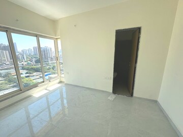 2.5 BHK Apartment For Rent in Bharat Arize, Goregaon West