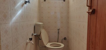 Master Bedroom in 2 BHK Apartment at Ejipura – for Rent