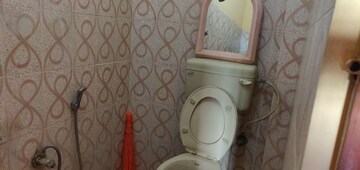 Bathroom in 2 BHK Apartment at Ejipura – for Rent