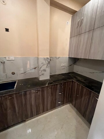 Master Bedroom in 1 RK Independent House at Gomti Nagar – for Rent