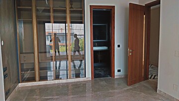 3.5 BHK Builder Floor – Exterior View View at Dlf Phase I - for Sale
