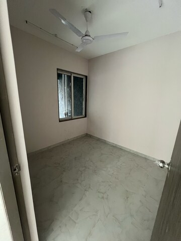 Room in 1.5 BHK Apartment at Vision Heights, Khan Estate – for Sale