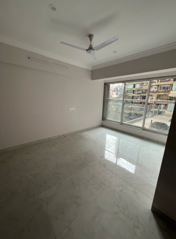 Room in 1.5 BHK Apartment at Vision Heights, Khan Estate – for Sale