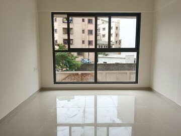 Room in 2 BHK Apartment at Gagan Avencia, Kharadi – for Rent