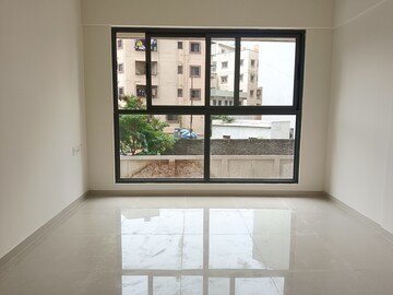 Room in 2 BHK Apartment at Gagan Avencia, Kharadi – for Rent