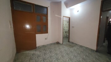 Room in 2 BHK Builder Floor at Dilshad Colony – for Sale