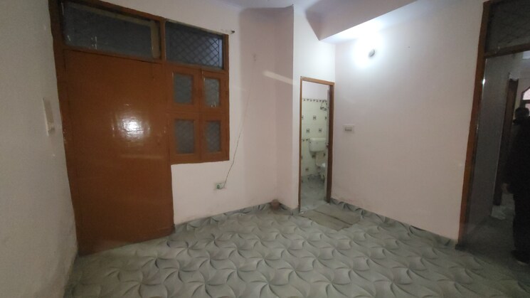 Room, dilshad colony 2 Bedroom 750 Sq.Ft. Builder Floor In Dilshad Colony Delhi 8017013