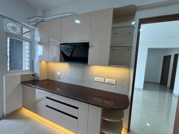 Kitchen in 3 BHK Apartment at Shalimar Belvedere Court, Gomti Nagar – for Rent