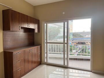 Room in 2 BHK Builder Floor at Hsr Layout – for Rent