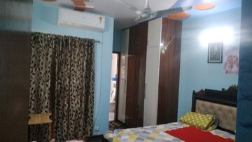 Bedroom in 3 BHK Apartment at Sector 84 – for Rent