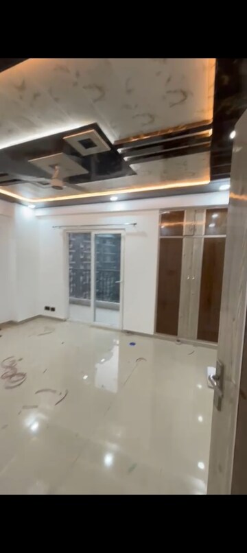 Kitchen in 4 BHK Apartment at Windsor Paradise 2, Raj Nagar Extension – for Sale
