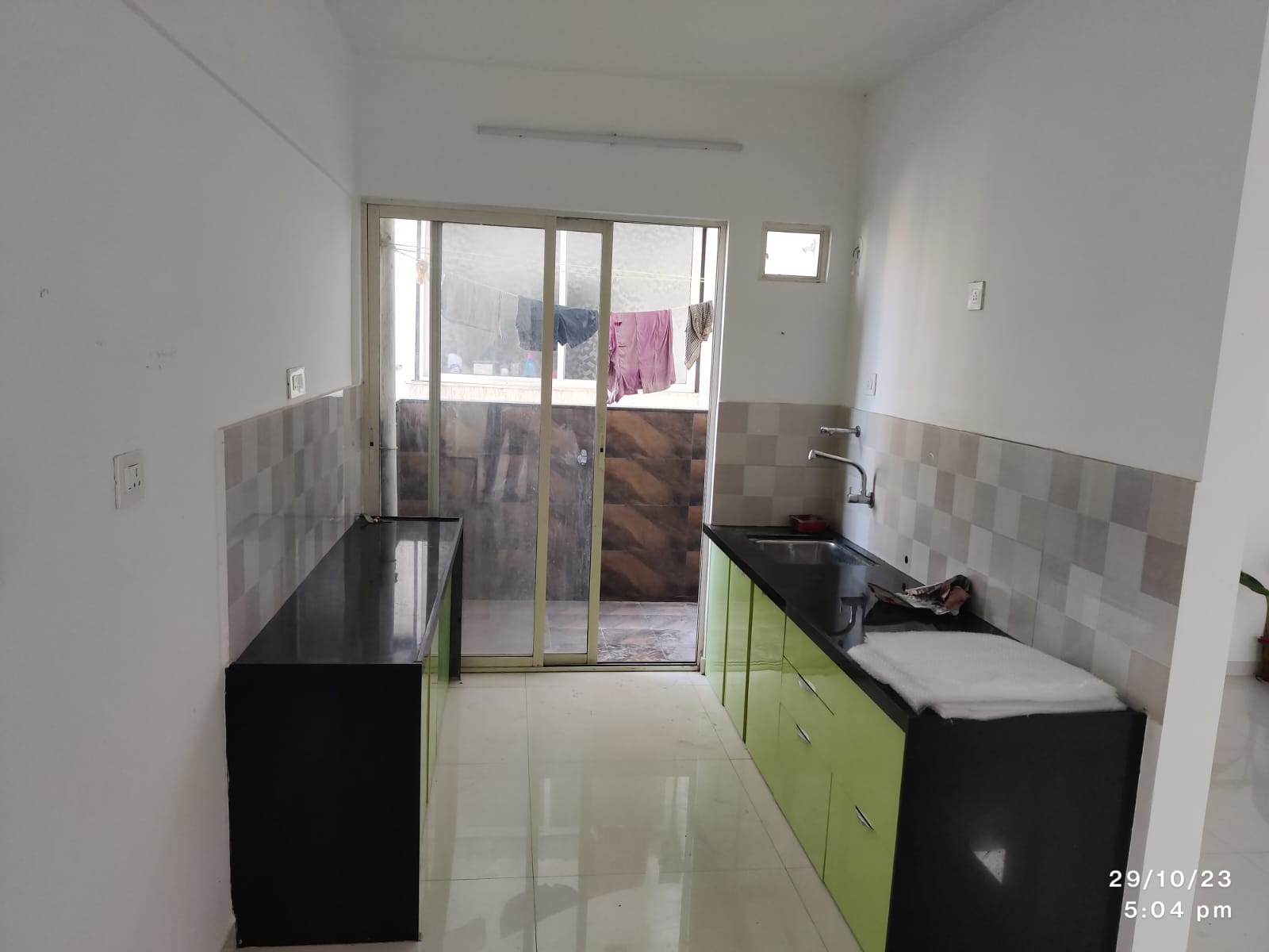 3 BHK 920 Sq.Ft. Apartment in Shivam 19 Grand West