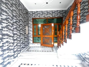 4 BHK Independent House – Exterior View View at Gomti Nagar - for Rent