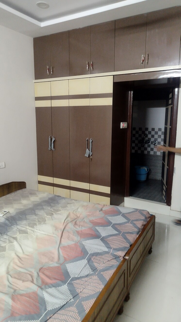 Room, north-fortune-heights 3 Bedroom 150 Sq.Yd. Independent House In Kowkoor Hyderabad 8017220