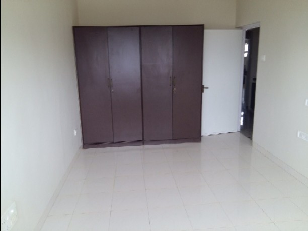 2 BHK + Extra Room Apartment For Sale in Nice Society 