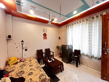 Living Room in 2 BHK Independent House at Gomti Nagar – for Rent