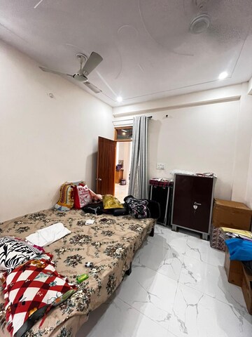 Master Bedroom in 2 BHK Independent House at Gomti Nagar – for Rent