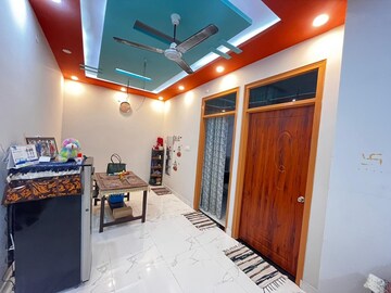 Bedroom in 2 BHK Independent House at Gomti Nagar – for Rent