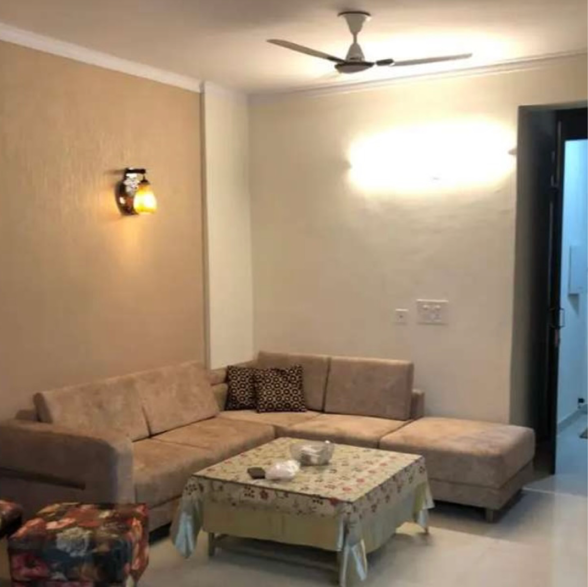 4 BHK + Extra Room Apartment For Sale in Mona Greens