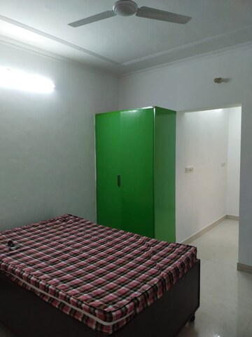 Bedroom in Studio Apartment at Sarita Vihar – for Rent