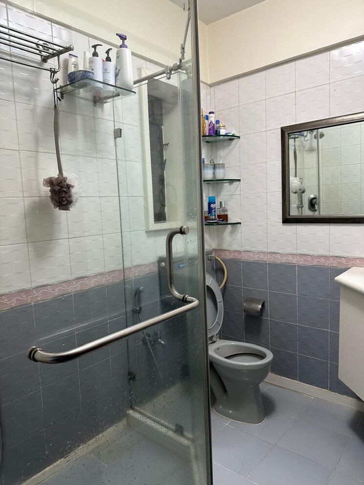 Master Bedroom, cuffe parade 1.5 Bedroom 900 Sq.Ft. Apartment In Cuffe Parade Mumbai 8017260