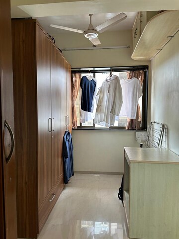 Bedroom in 1.5 BHK Apartment at Cuffe Parade – for Sale