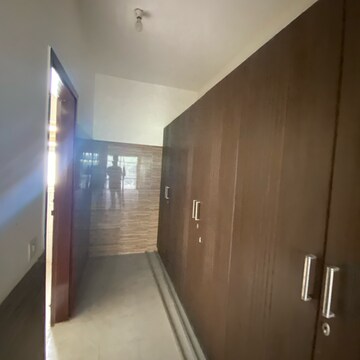 Furnished Amenities in 3.5 BHK Villa at BPTP Parklands Villa, Sector 88 – for Sale