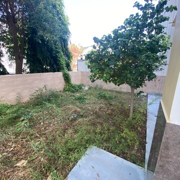 3.5 BHK Villa – Garden View at BPTP Parklands Villa, Sector 88 - for Sale
