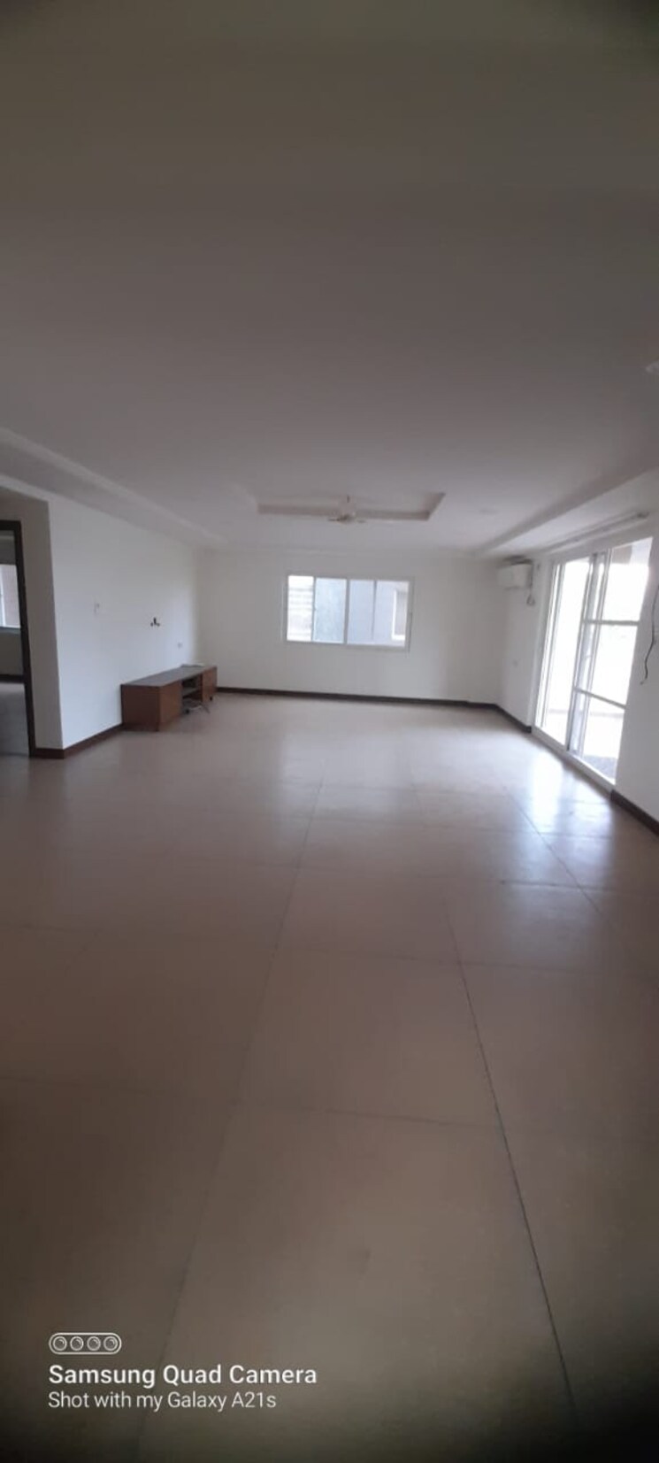 Room, banjara hills 3 Bedroom 3100 Sq.Ft. Apartment In Banjara Hills Hyderabad 8017317