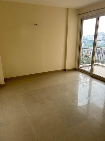 Room in 4 BHK Apartment at Tulip Purple, Sector 69 – for Rent