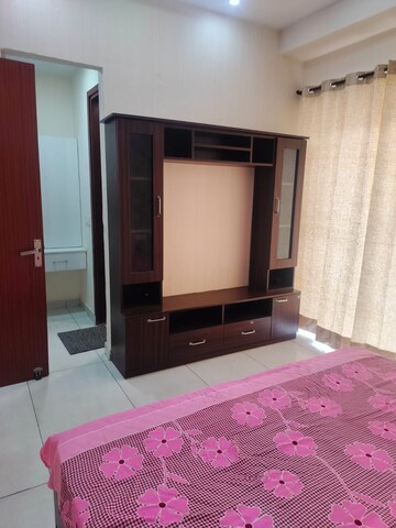 Bedroom in 3 BHK Apartment at Peer Mucchalla – for Rent